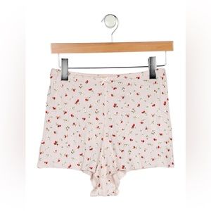 doen stella shorts in strawberry bloom